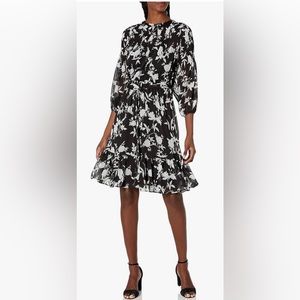 Calvin Klein Tiered floral dress Size:8